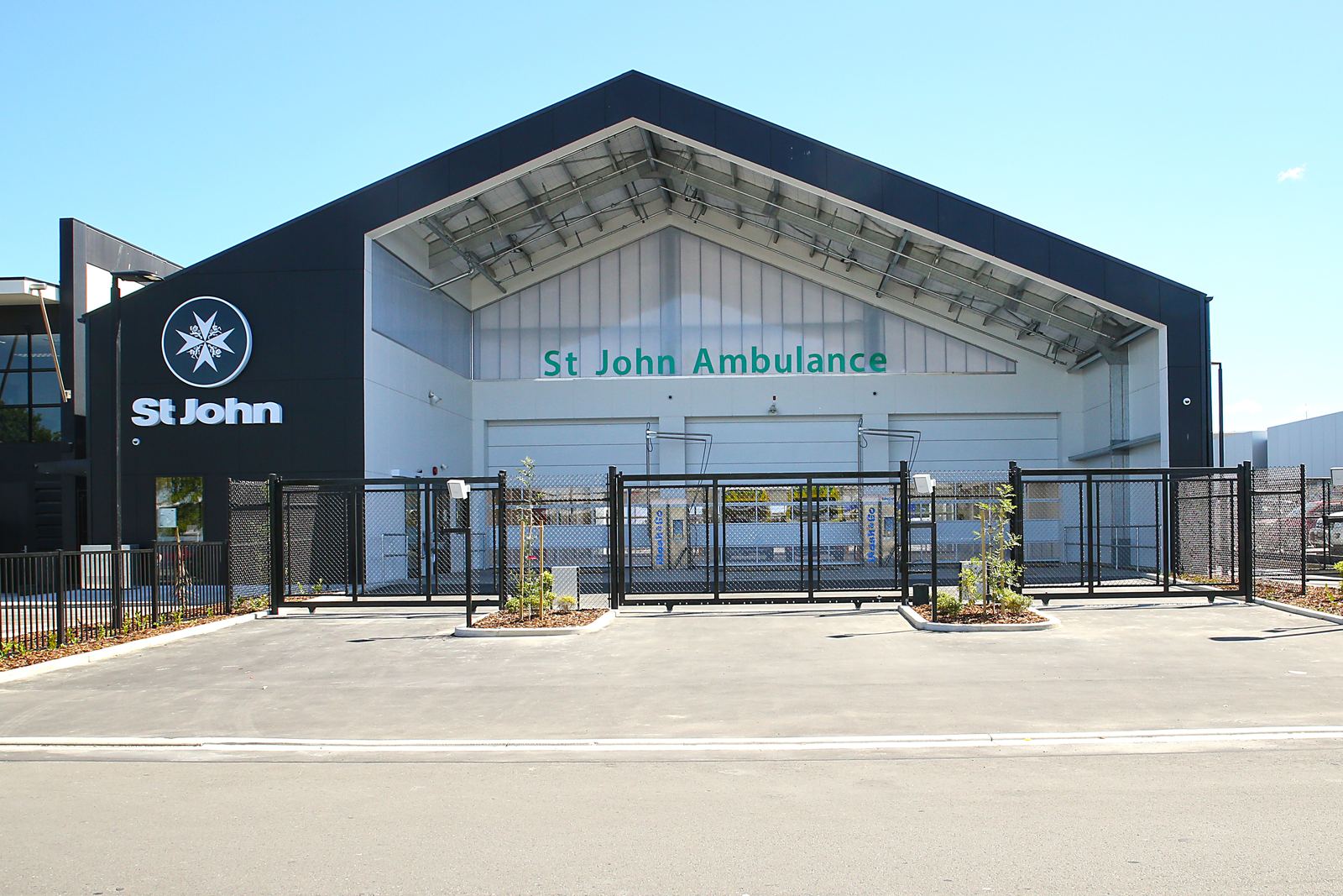 St John Hub Christchurch – ambulance facility with polycarbonate daylighting by AW Architects