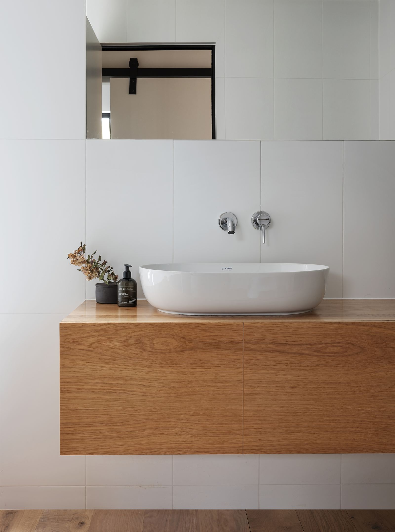 Ocean View Terrace House, Sumner – prefabricated family home with oak interiors and valley views by AW Architects – image 10