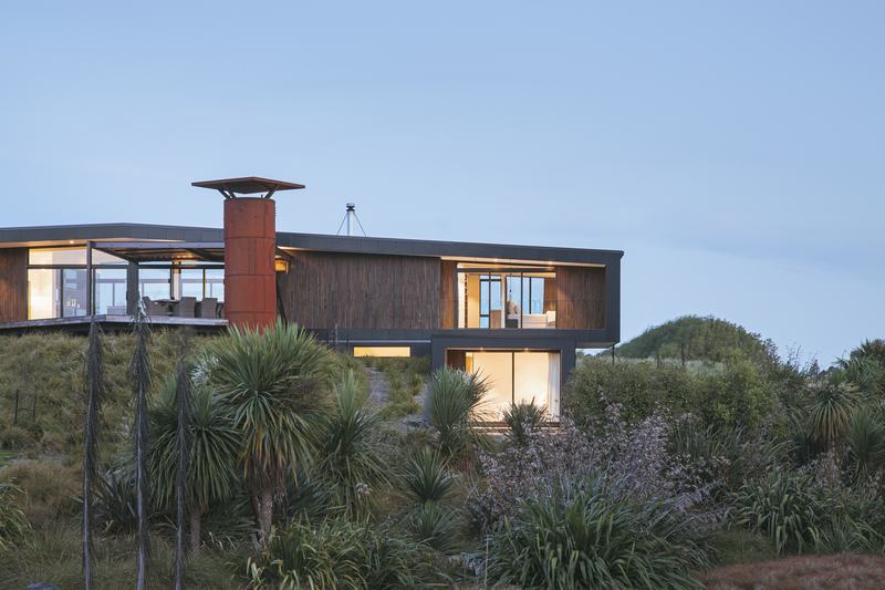 North Canterbury House – prefabricated rural home following the landscape by AW Architects – image 5