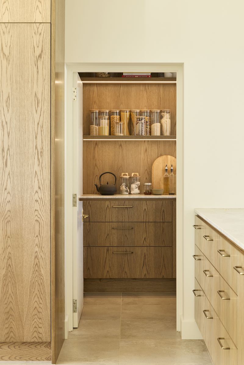 Ōhoka Renovation – aged oak, quartzite and brass interiors in an updated 1994 North Canterbury home by AW Architects – image 3