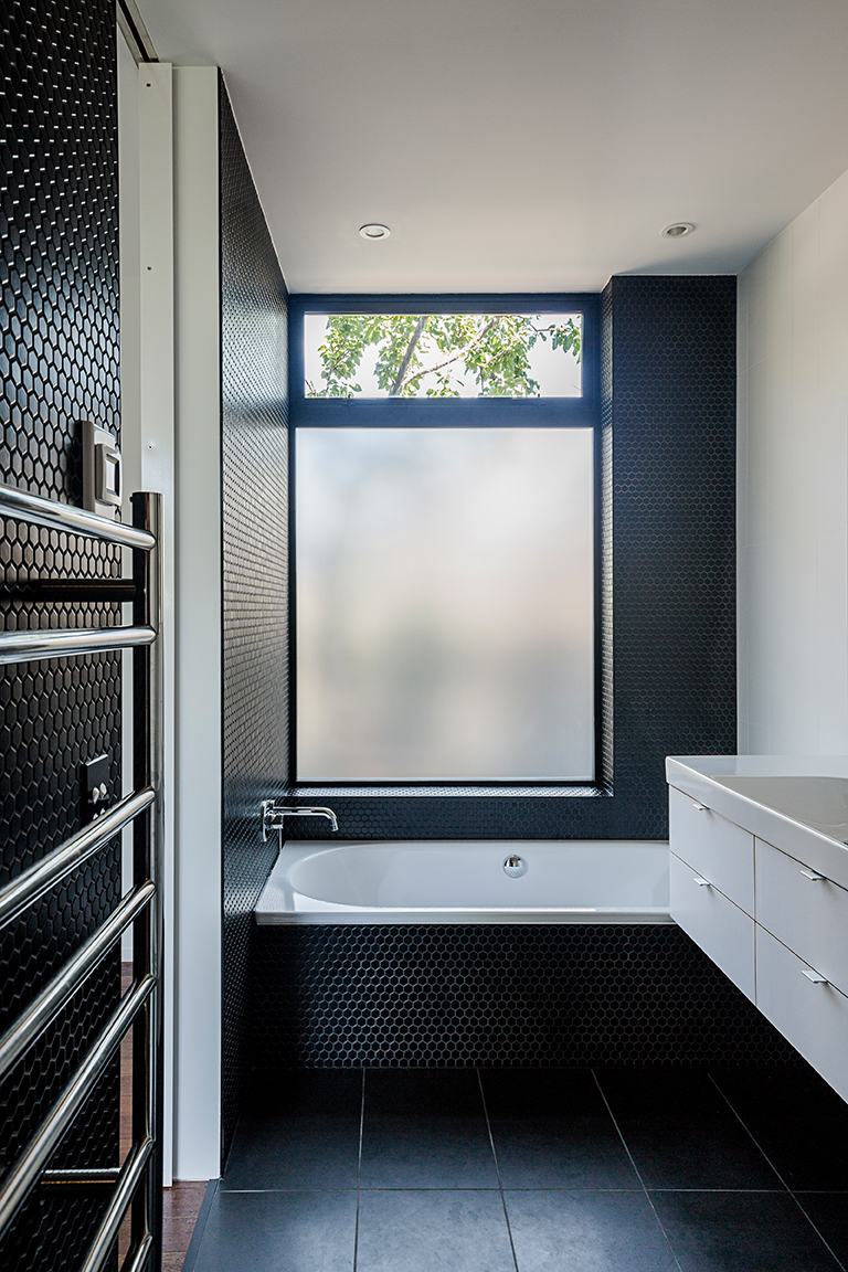 Clark St House, Sumner – rebuild home around a maple courtyard by AW Architects – image 12